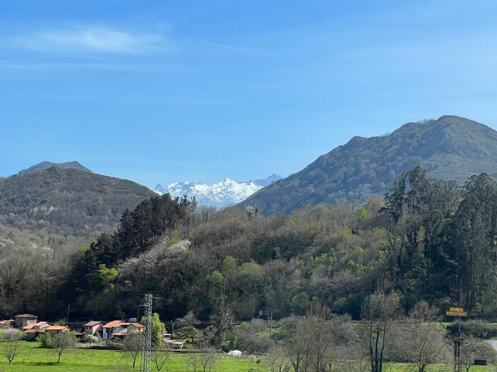 Vila Baigorri El Llano Exteriér fotografie